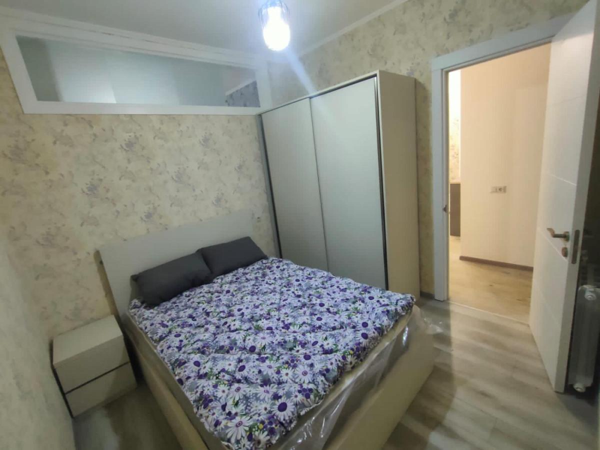 Lilia Apartment Batumi Exterior photo
